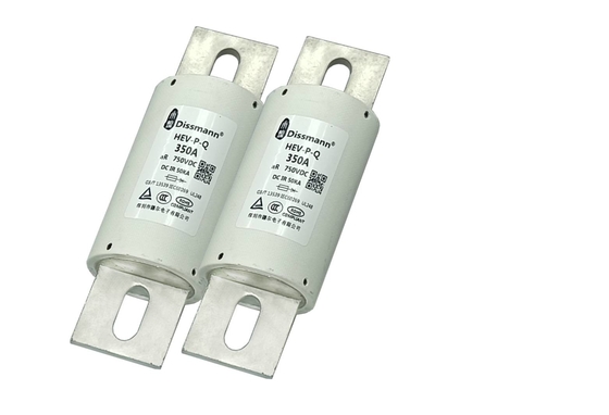 Het Elektrische voertuig van de Ulklasse smelt 350 Ampèren 750 Volt Hoge Brekende Capaciteit