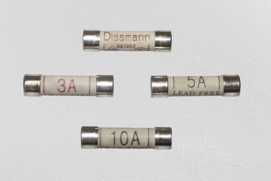 240VAC zwarte Stop Hoogste Zekering, Bs1362-Zekerings10a Ceramisch Materiaal